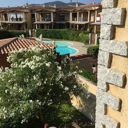 Apartment Myrsine *